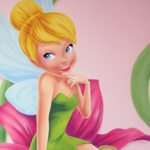 Tinkerbell σε τοίχο